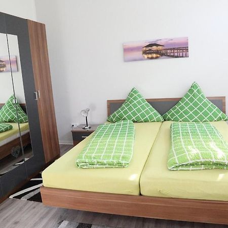 Haus Leonora Apartment Куксхавен Екстериор снимка